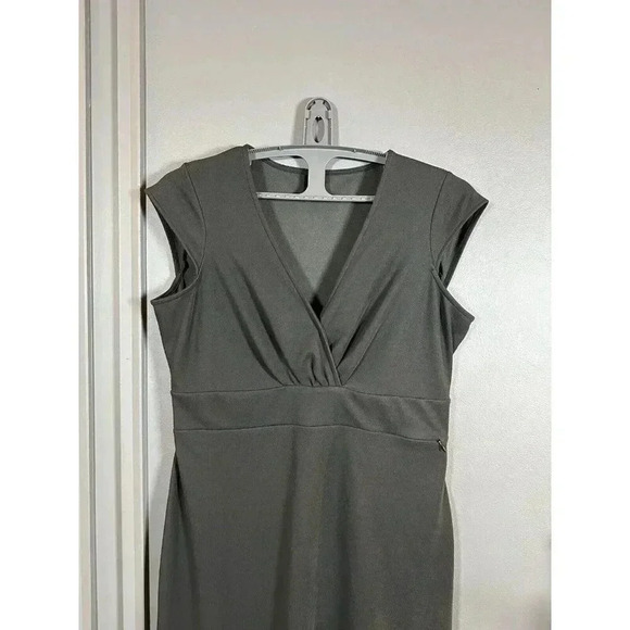 REI Dress Womens Large L Black Sleeveless V Neck Zip‎ Pocket Stretch Casual - Picture 2 of 9